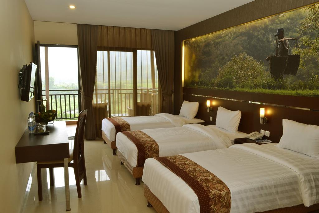 Bess Resort & Waterpark Hotel And Convention Маланг Экстерьер фото